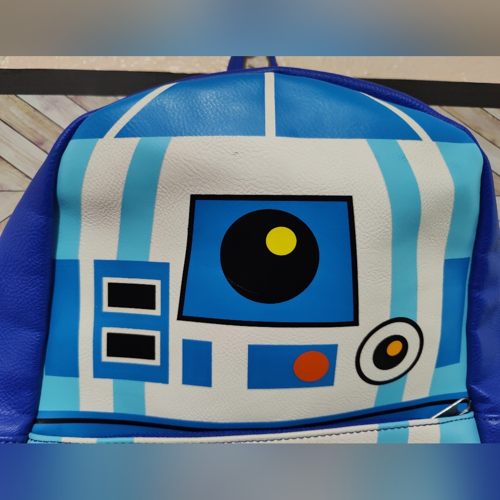 Funko Star Wars R2D2 Mini Bookbag - Picture 2 of 14